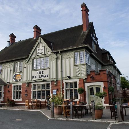The Railway By Innkeeper'S Collection Hornchurch Exterior foto